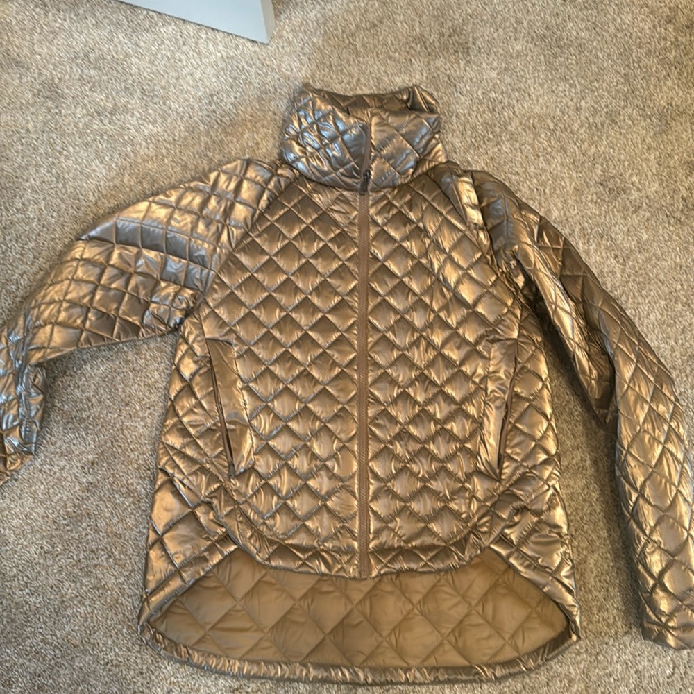 Athleta Whisper Puffer Jacket RARE GOLD COLOR
